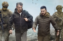 Σον Πεν: Κυκλοφόρησε το τρέιλερ του «Superpower», του ντοκιμαντέρ για την Ουκρανία που σκηνοθετεί ο ακτιβιστής σταρ - Το εγκώμιό του για τον Ζελένσκι.