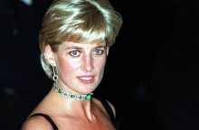 Δημοπρατείται πουκάμισο της πριγκίπισσας Νταϊάνα 