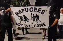 Κύπρος: Σε 13 συλλήψεις προχώρησε η Αστυνομία μετά τα χθεσινοβραδινά επεισόδια στη Λεμεσό - Σε πορεία διαμαρτυρίας για το μεταναστευτικό. 