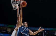 Εθνική ομάδα: Το... μακρινό ταξίδι της εθνικής, στη Μανίλα, και στο Παγκόσμιο Κύπελλο, ολοκληρώνεται την Κυριακή (3/8), όταν στις 11:40 αντιμετωπίζει το Μαυροβούνιο, για τη 2η αγωνιστική της φάσης των «16».