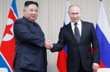 Ο Κιμ Γιονγκ Ουν και ο Βλαντιμίρ Πούτιν