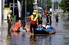 Χώρα στη θάλασσα!