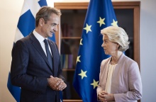 Ο Κυριάκος Μητσοτάκης με την πρόεδρο της Κομισιόν, Ούρσουλα φον ντερ Λάιεν