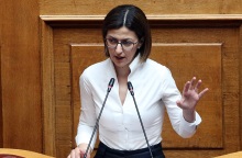 Θεσσαλία - Πλημμύρες: Ζωντανή εικόνα από την ενημέρωση του Συντονιστικού Κέντρου Επιχειρήσεων στη Λάρισα - Οι πρωτοβουλίες της κυβέρνησης για τους πληγέντες.