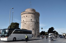 Θεσσαλονίκη: Ξέχασαν 9χρονο ΑμεΑ σε λεωφορείο για τέσσερις ώρες - Εγκαταλείφθηκε χωρίς να γίνει αντιληπτή η απουσία του - Συνελήφθη ο οδηγός και μία συνοδός.