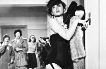 Η Μάρθα Καραγιάννη σε στιγμιότυπο από ταινία