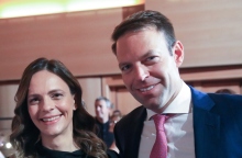 Αμήχανοι μπροστά στη βόμβα 