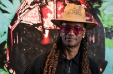 Infinite Drama Athens: Φωτορεπορτάζ από τα εγκαίνια της έκθεσης του Maxim στην Ελλάδα που παρουσιάζουν Τhe Blender Gallery και Varvara Roza Galleries.