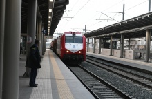 Τρένο στον σταθμό Λαρίσης