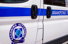 Ωρωπός: Αρματοφόρο όχημα του στρατού παρέσυρε γυναίκα - Διακομίστηκε βαριά τραυματισμένη στον «Ευαγγελισμό» και αργότερα κατέληξε η ηλικιωμένη. 