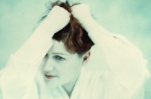 Cocteau Twins: Αστεροειδής ονομάστηκε «Fraser» προς τιμήν της τραγουδίστριας του σκοτσέζικου dream pop συγκροτήματος της δεκαετίας του ’80, Ελίζαμπεθ Φρέιζερ. 