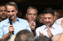 Μητσοτάκης από Βύρωνα: Θα είμαστε παρόντες για να κάνουμε τις ζωές σας καλύτερες