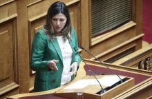 Βουλή: Πρόγραμμα αξιοποίησης ακινήτων του Δημοσίου για την ανέγερση κοινωνικών κατοικιών - Οι σχετικές δηλώσεις της Σοφίας Ζαχαράκη.