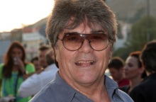 Πάνος Μιχαλόπουλος: Η πρώτη δημόσια εμφάνιση του γνωστού ηθοποιού μετά από 12 χρόνια - Η ανάρτηση στο Instagram και οι λόγοι που οδήγησαν στην αποχή του.  