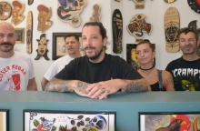 Dark Days Tattoo: Ο νέος χώρος για τατουάζ και piercing στην Αθήνα, στη Λεωφόρο Βασιλίσσης Αμαλίας 32.