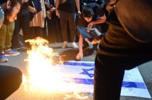 Πόλεμος Ισραήλ - Χαμάς: Πώς διαδίδεται η παραπληροφόρηση στο ίντερνετ - Τα πλαστογραφημένα ντοκουμέντα στο TikTok και το X - O ρόλος του Έλον Μασκ.