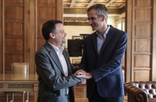 Χάρης Δούκας και Κώστας Μπακογιάννης συναντήθηκαν στον δήμο Αθηναίων