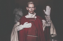 "Ενσαρκώνοντας τον Παζολίνι" με την Τίλντα Σουίντον