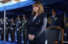 «Τιμάμε όσους πολέμησαν και θυσιάστηκαν στο έπος του '40», τόνισε η Πρόεδρος Της Δημοκρατίας για την επέτειο της 28ης Οκτωβρίου