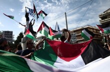 Ολοκληρώθηκε το συλλαλητήριο συμπαράστασης προς τον παλαιστινιακό λαό στην Αθήνα 