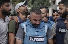 Ισραήλ - Χαμάς: Οι Δημοσιογράφοι Χωρίς Σύνορα προσέφυγαν στο Διεθνές Ποινικό Δικαστήριο για «εγκλήματα πολέμου» που διαπράχθηκαν κατά δημοσιογράφων.