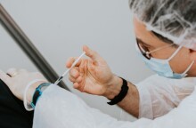 Από σήμερα ο αντιγριπικός εμβολιασμός χωρίς συνταγή στα φαρμακεία