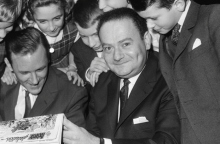 Σαν σήμερα 5 Νοεμβρίο 1977 πεθαίνει ο René Goscinny, ο δημιουργός του διάσημου κόμικ «Αστερίξ και του Οβελίξ» σε ηλικία 51 ετών