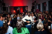 Jake Isaac © Θανάσης Καρατζάς