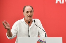 Γιώργος Σταθάκης