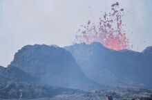 Χιλιάδες άνθρωποι εγκατέλειψαν τις εστίες τους, μπροστά στο ενδεχόμενο μιας ηφαιστειακής έκρηξης