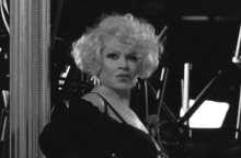 Καίτη Γκρέυ: Η συναρπαστική ιστορία της ζωής της με δικά της λόγια