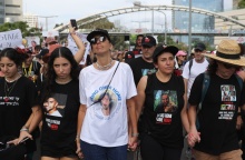 Ισραήλ: Συγγενείς ομήρων που κρατάει η Χαμάς αναχώρησαν από το Τελ Αβίβ προς την Ιερουσαλήμ	