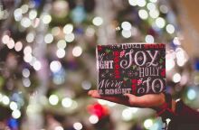 Δώρο Χριστουγέννων: Πότε καταβάλλεται και πώς το υπολογίζετε