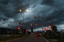 Κακοκαιρία Bettina: Επικαιροποίηση έκτακτου δελτίου ΕΜΥ - Σταδιακή εξασθένιση των θυελλωδών ανέμων - Η πρόγνωση για τις επόμενες ώρες.