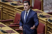 Σκρέκας: 948 προϊόντα στην «μόνιμη μείωση τιμής» - «Δεν θα σταματήσουμε μέχρι να πετύχουμε χαμηλές τιμές»