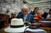 Ο Βασίλης Βασιλικός υπήρξε βουλευτής Επικρατείας με τον ΣΥΡΙΖΑ - Προοδευτική Συμμαχία