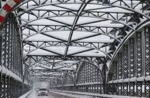 Στο έλεος του χιονιά η Γερμανία - Έκλεισε το αεροδρόμιο του Μονάχου