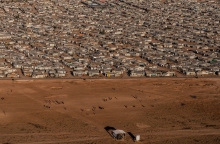 «Bearing Witness – Μαρτυρίες»: Η έκθεση φωτογραφίας των Howard G. Buffett και Muhammed Muheisen έρχεται στις 18 Δεκεμβρίου στην Αθήνα