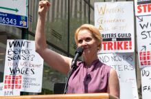 «Χρησιμοποιήστε τη φωνή σας» - Η Σίνθια Νίξον μίλησε για τη συμβολική απεργία πείνας που έκανε