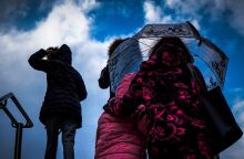 Ο καιρός αύριο: Υποχωρούν τα έντονα φαινόμενα την Κυριακή 17 Δεκεμβρίου - Πού θα σημειωθούν καταιγίδες - χιονοπτώσεις - Αναλυτική πρόγνωση του meteo και της ΕΜΥ