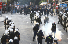 Κοινωνική βία: από «μαμή» σε ντροπή της ιστορίας