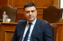 Β. Κικίλιας: Αν χρειαστεί, θα γίνουν επιτάξεις εκχιονιστικών μηχανημάτων στην Περιφέρεια Αττικής