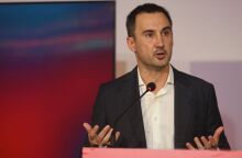 Επίθεση Χαρίτση για μη κρατικά πανεπιστήμια: «Μία ακόμη ευκαιρία κερδοσκοπίας»