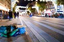 Με στέγαση και εργασία οι άστεγοι ανακτούν τη χαμένη τους ζωή