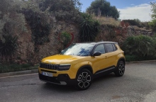 Jeep Avenger: Το αυτοκίνητο που σε πάει παντού