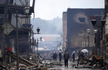 Κατεστραμμένα κτίρια από τον ισχυρό σεισμό στην Ιαπωνία