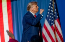 ΗΠΑ: Ντόναλντ Τραμπ, φαβορί για το χρίσμα στις προεδρικές εκλογές του 2024