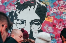 John Lennon: Το τραγούδι των Beatles που θεωρούσε πως θα ακουγόταν έναν αιώνα μετά