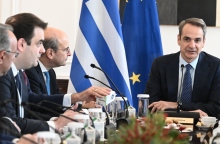 Η χώρα χρειάζεται ηγεσίες και management