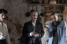 To επίσημο τρέιλερ της σειράς «17 Κλωστές» σε σκηνοθεσία Σωτήρη Τσαφούλια